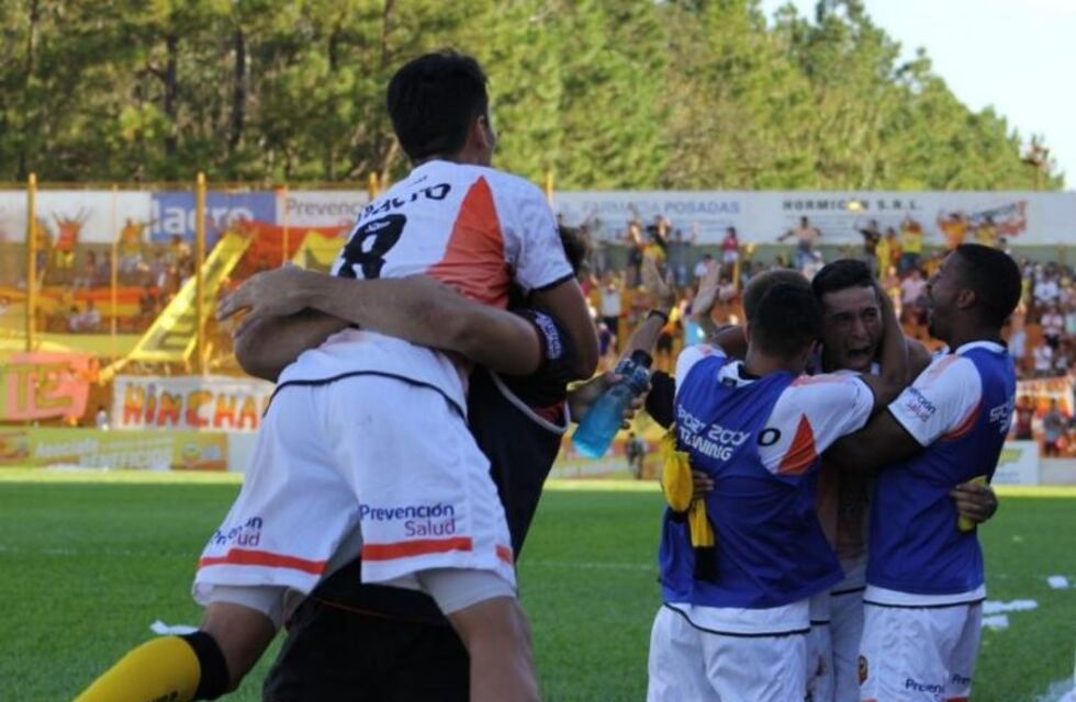Federal A: Crucero empató 0-0 ante Sarmiento y se clasificó a la siguiente etapa