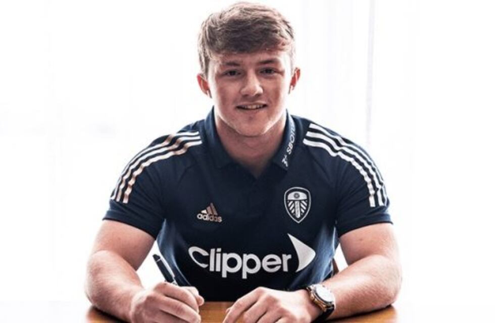 Leeds incorporó a Joe Gelhardt, seguido por Bielsa en el torneo pasado