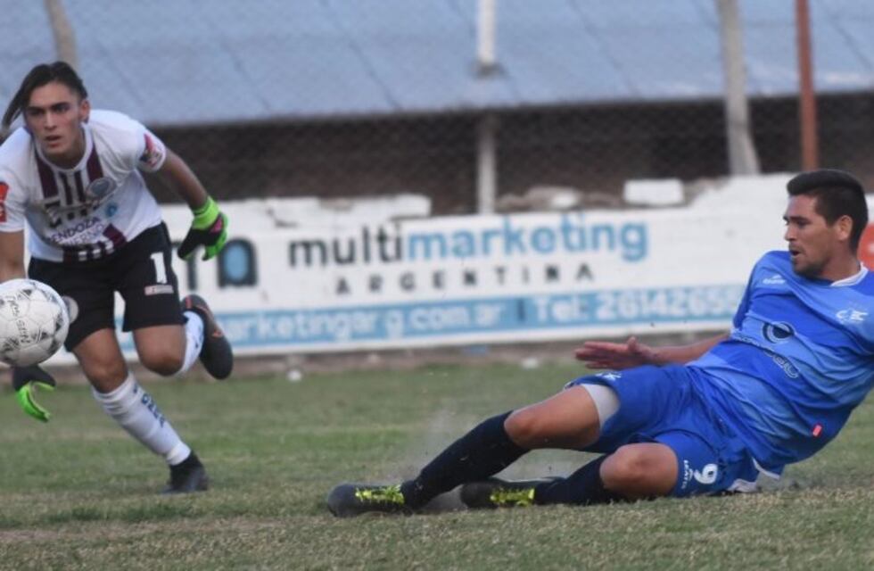 El CEC se bajó del Torneo Federal B