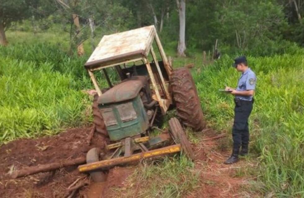 Policías recuperaron un tractor robado en Eldorado