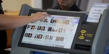 Sistema electrónico de voto