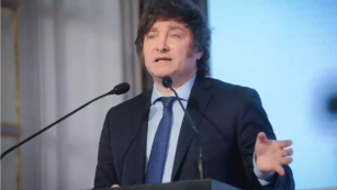 El político había dado indicios del apodo que le asignó a Fátima Flórez