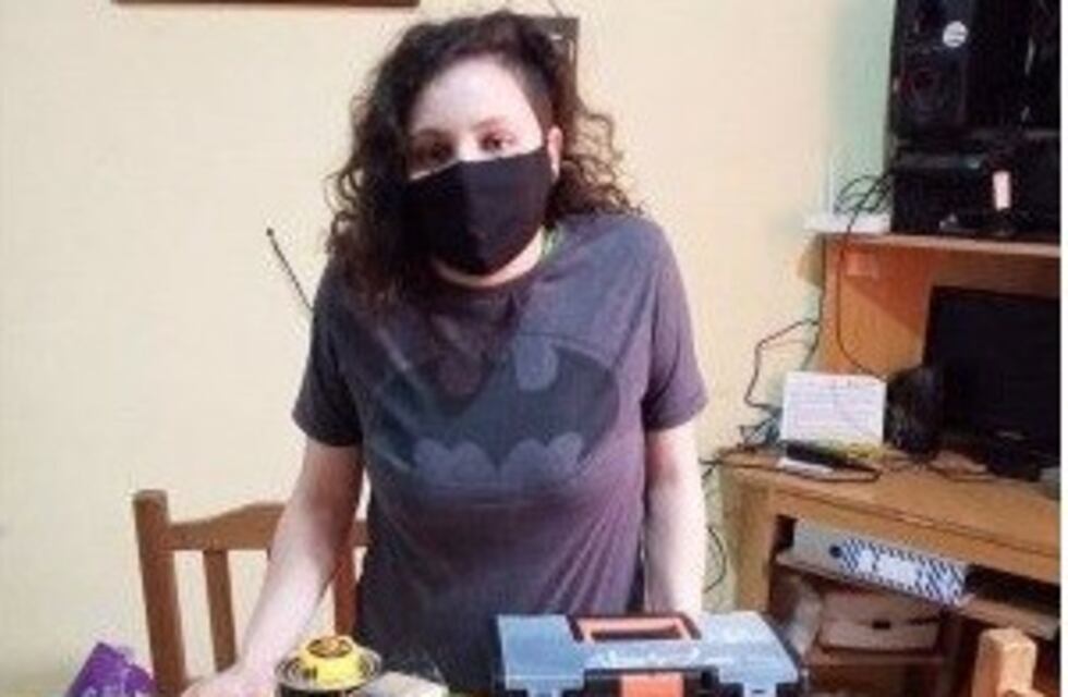 Joven de Villaguay cobró el IFE e invirtió en herramientas para su oficio de electricista