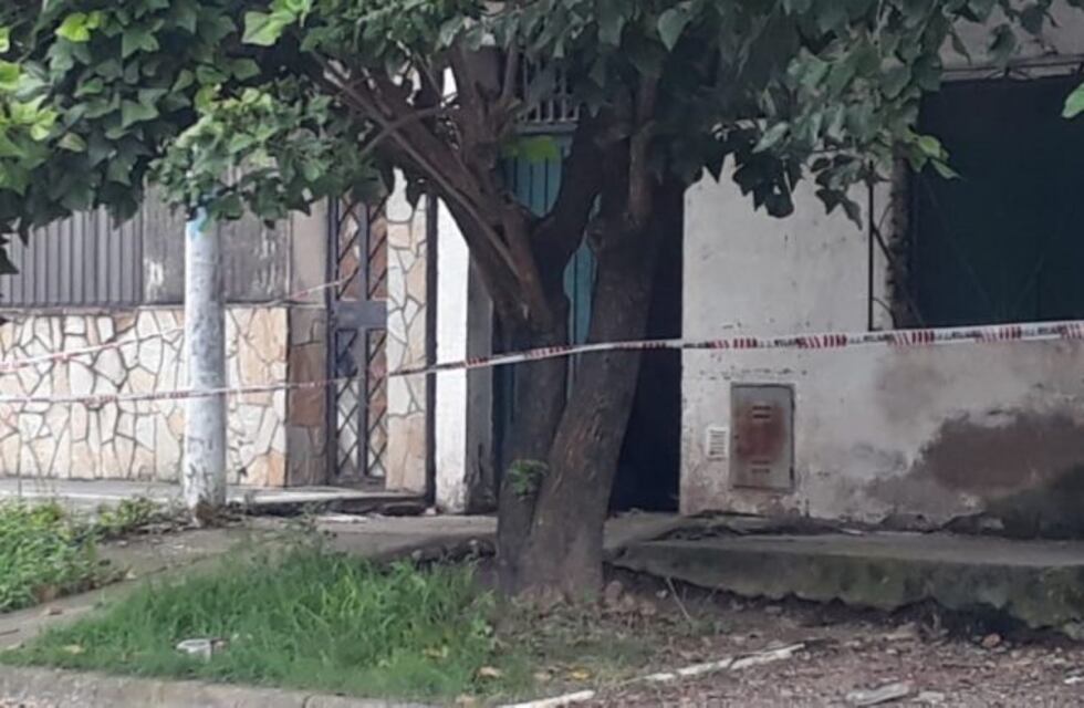 Un hombre sorprendió a dos ladrones en su casa, robándose una garrafa y lo mataron a puñaladas