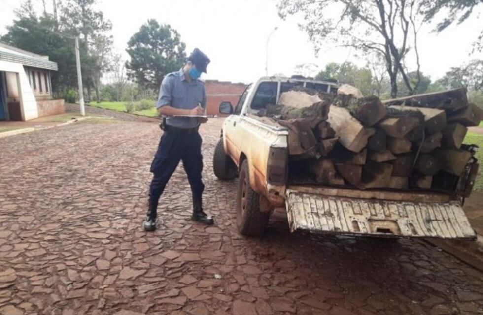 Los encontraron con madera robada y terminaron presos