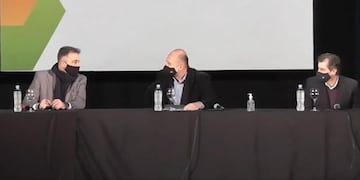 Conferencia de Castellano Perotti y Capitani