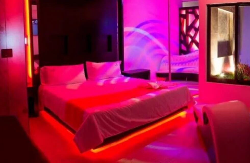 "Rody te necesitamos" fue el mensaje de un famoso "telo" para el gobernador Suárez