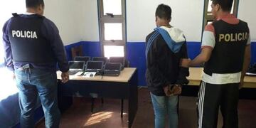 Robó siete netbooks en una escuela de San Pedro