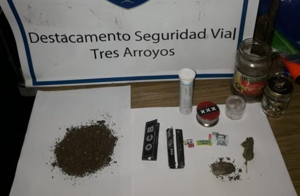 Detuvieron a dos personas, en la Rotonda de El Pescado con 84 dosis de LSD
