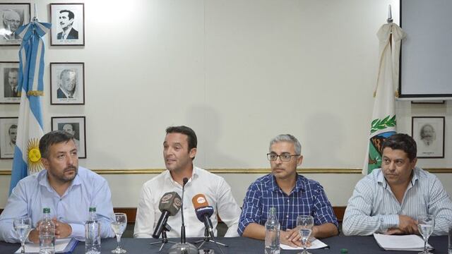 Tamayo en conferencia de prensa