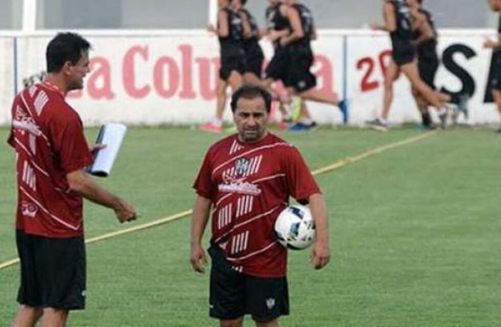 Coleoni: "Ellos saben que no pueden dejar pasar más puntos, por eso no será fácil"