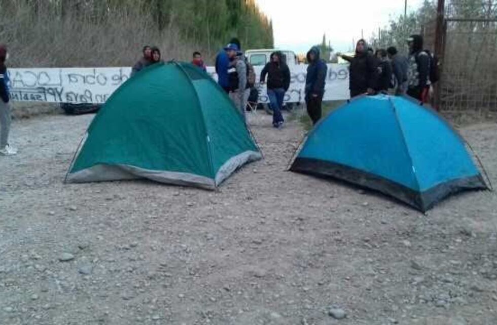 Allen: otra vez los piquetes complican a YPF