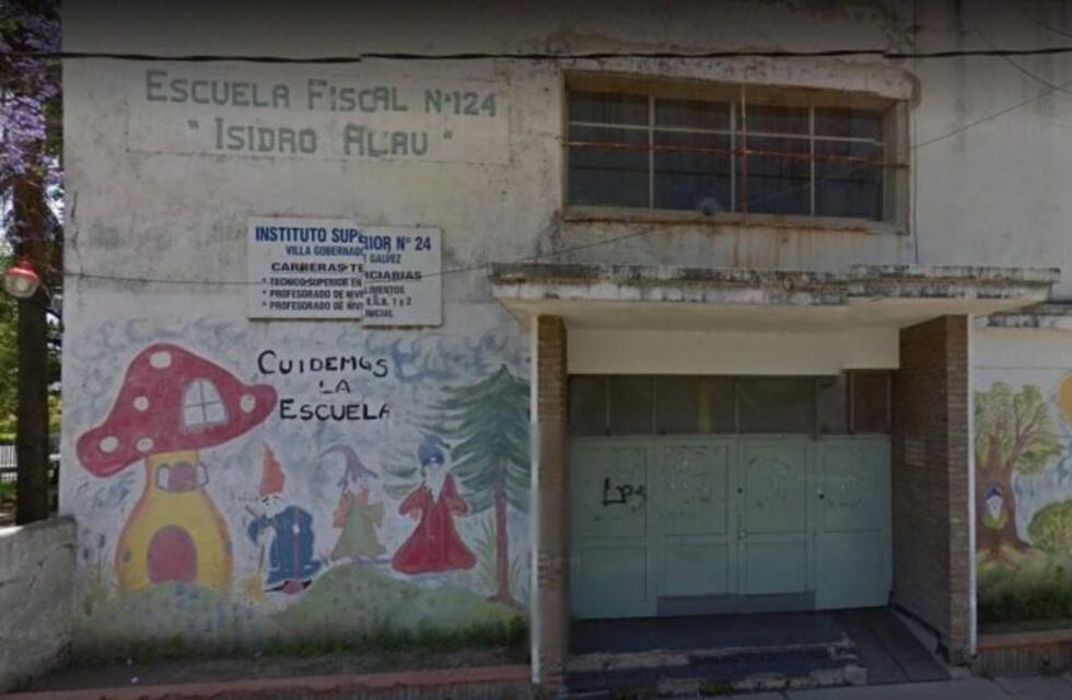 Desplazaron a cura docente que decía a sus alumnos que "las mujeres no deberían estudiar"