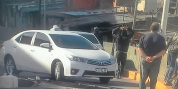 Corte total del Puente Avellaneda por vecinos que reclaman por falta de luz\u002E