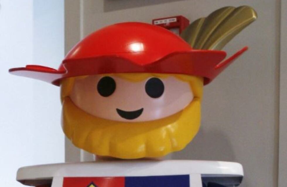 A un hombre le diagnosticaron cáncer de pulmón, pero era un Playmobil que se tragó de chico