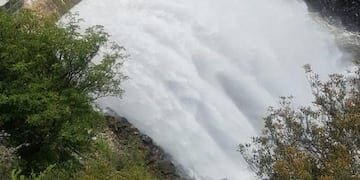 Abrieron una de las válvulas del dique San Roque\u002E