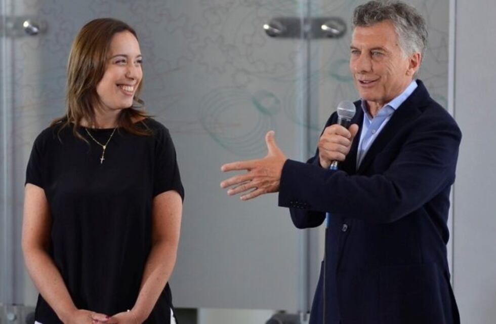 Vidal quiere desdoblar para sortear el riesgo Macri