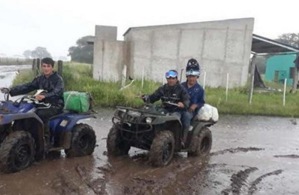 Bomberos y Defensa Civil asisten a los afectados por el temporal