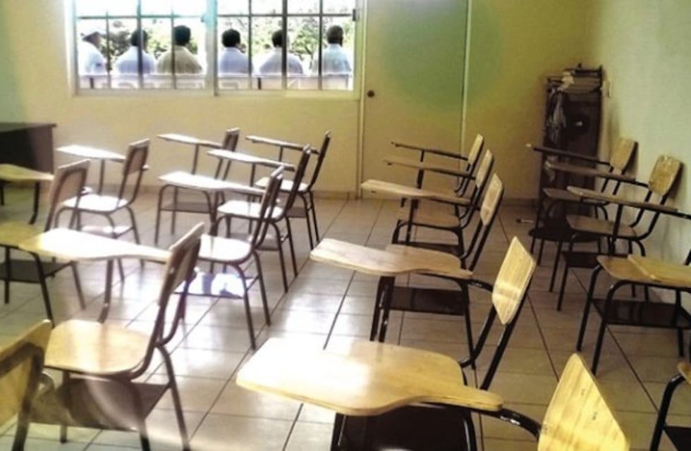 Pérez: la próxima semana no se dictarán clases presenciales ni virtuales