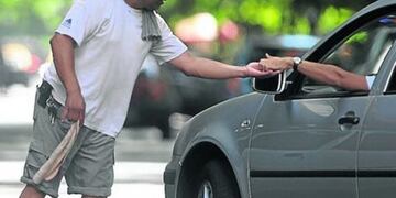 Los cuidacoches deberán a realizar 30 tareas de utilidad pública en la Asociación \