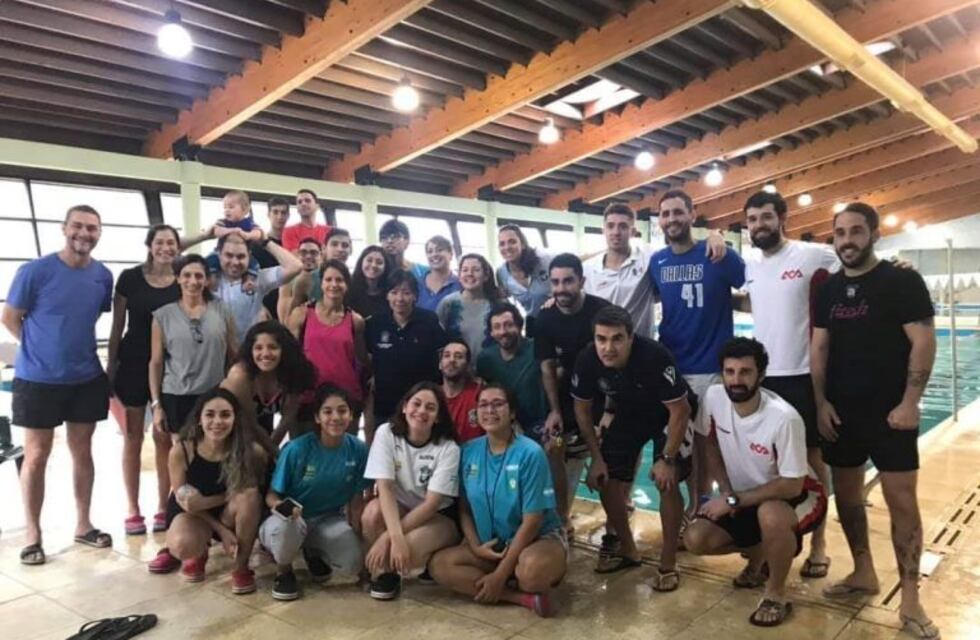 130 nadadores participaron en el primer encuentro de Natación 2019