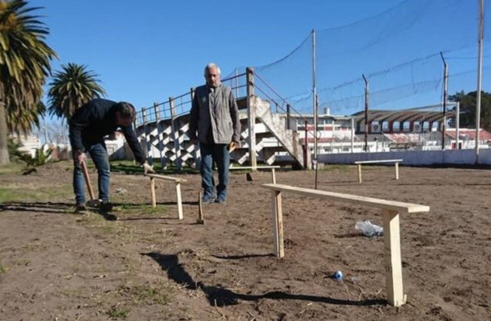 Comenzaron los trabajos para la colocación de la tribuna visitante en Sporting