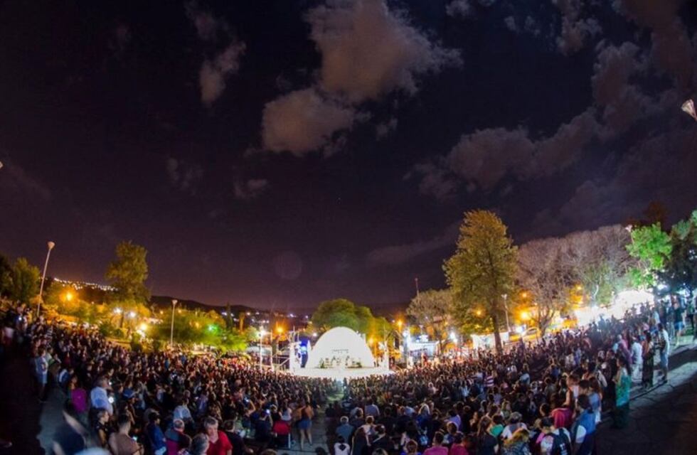 Cine móvil en Saldán