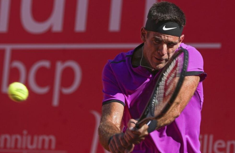 Del Potro tuvo un buen regreso al circuito en Estoril y avanzó a octavos