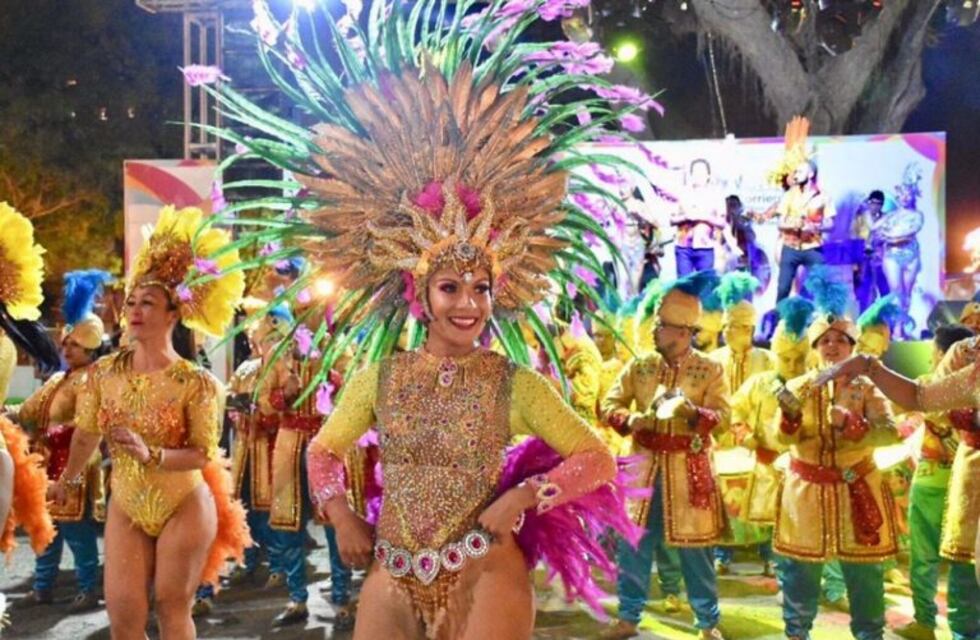 Gran fiesta de cierre de la semana del Comparsero