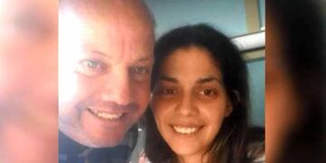 Flor junto a su papá\u002E