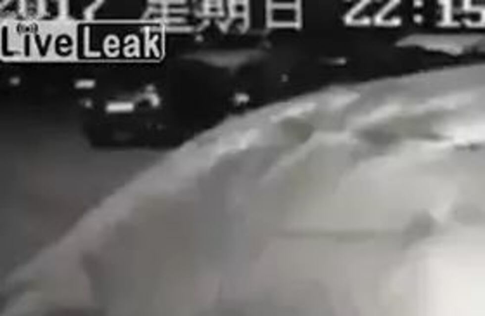 Una niña china se tiró de un piso 33 y sobrevivió