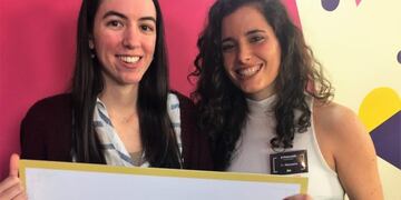 Manuela Alanis y Micaela Puig, recibieron una distinción por haber desarrollado DetecTEA, que surgió como proyecto final de la carrera de Bioingeniería\u002E