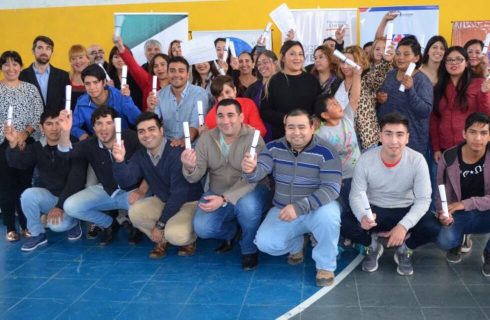 Se entregaron certificados por cursos brindados por el Hospital Británico