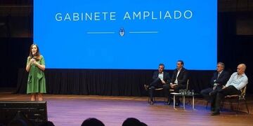 Valdés participó de la reunión de Gabinete Ampliado de Macri\u002E (Foto: El Litoral)