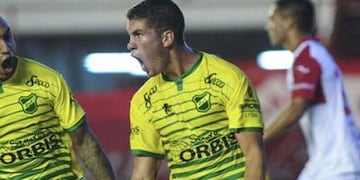 Tómas Cardona pasó los controles médicos y ya se sumó al plantel del \