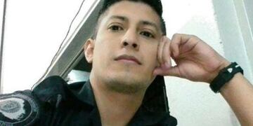 Isaías Correa, el policía que fue baleado por delincuentes en Parque Chacabuco, murió este martes\u002E (Foto: Clarín)