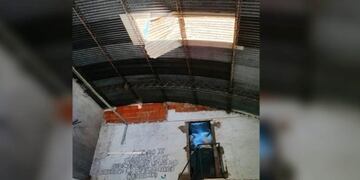 El joven de 17 años cayó de un galpón en Vicuña Mackenna\u002E (Puntal)