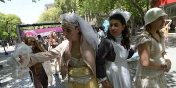 Parte del elenco del musical \