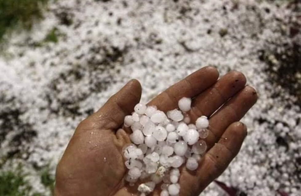 Imágenes de la impresionante tormenta que azotó las sierras cordobesas esta madrugada