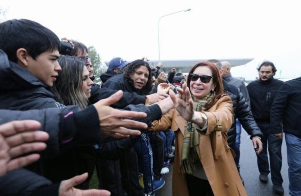 Cristina Kirchner regresó al país luego de su viaje a Europa