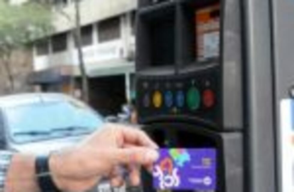 Habrá estacionamiento libre los días previos a Navidad, Año Nuevo y Reyes