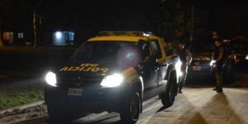 Dos hombres muertos y otro en grave estado tras una ataque a balazos en Barrancas\u002E (Info Más)