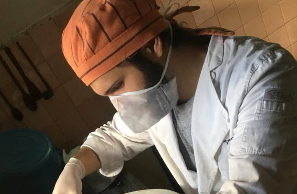 La historia del salteño que a pesar de perder la vista, montó su propia fábrica