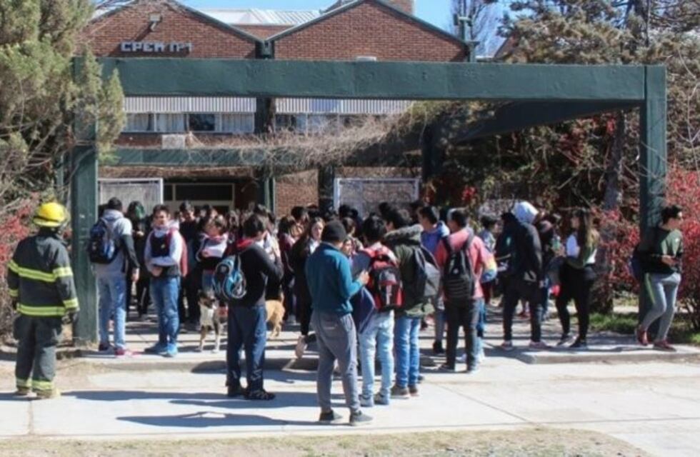 Centanerio: suspendieron las clases en el CPEM 1 por una pérdida de gas