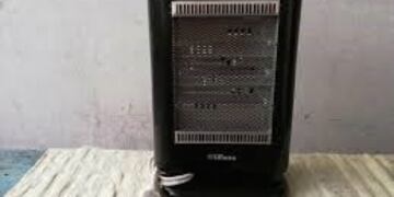 Encontraron a un hombre muerto arriba de una estufa eléctrica