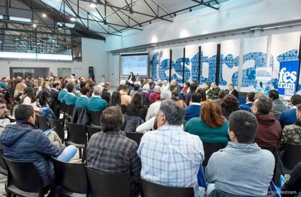Municipales piden adelantar los aumentos acordados