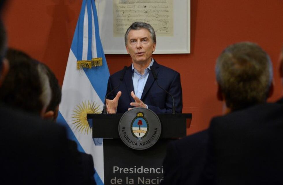 Macri encabezó la reapertura del aeropuerto de San Miguel de Tucumán