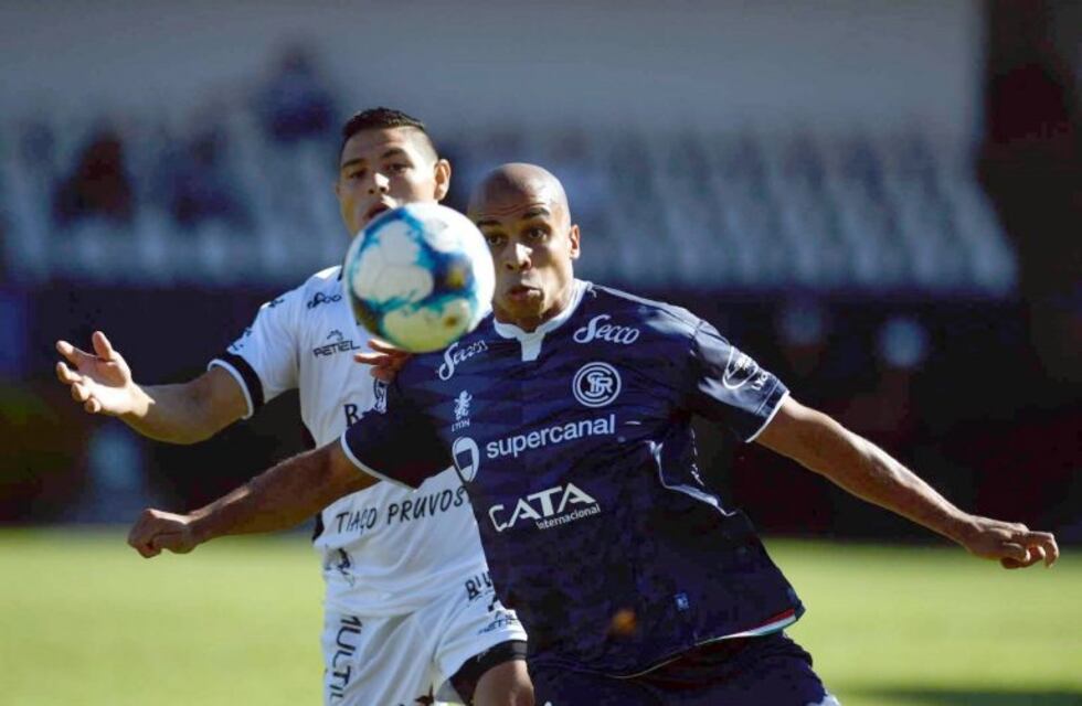 El uruguayo Rodríguez vuelve a la titularidad en la Lepra