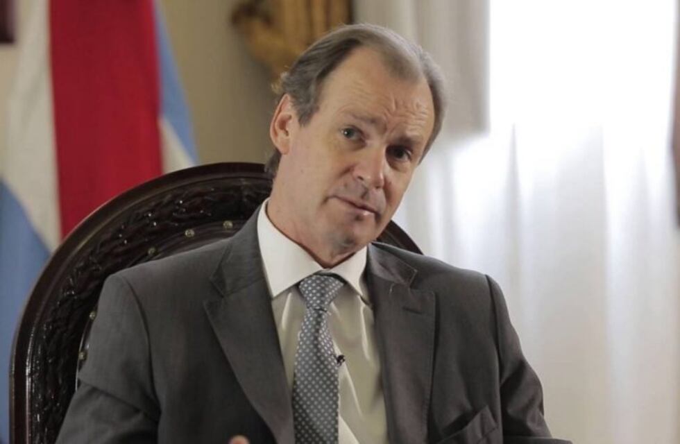 Bordet no se reunirá con Macri ya que viajó a Estados Unidos