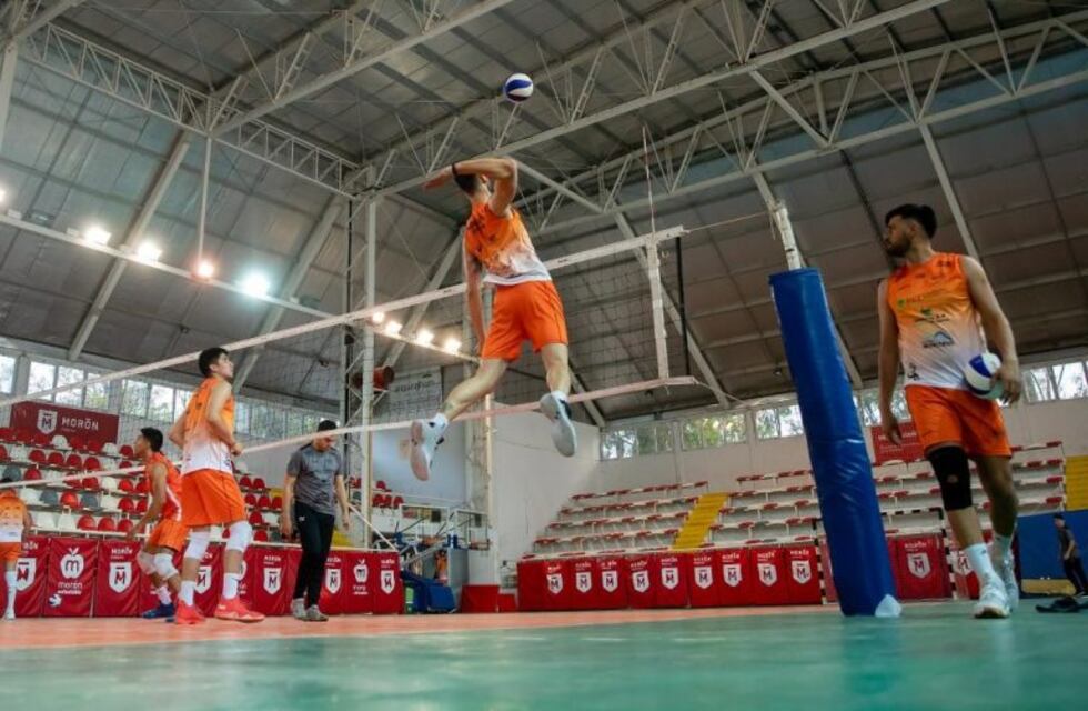Monteros se mide con Ciudad Vóley